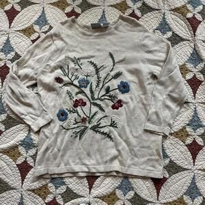 Vintage 90s cream knit cottagecore fairy grandma sweater w. embroidered flowers